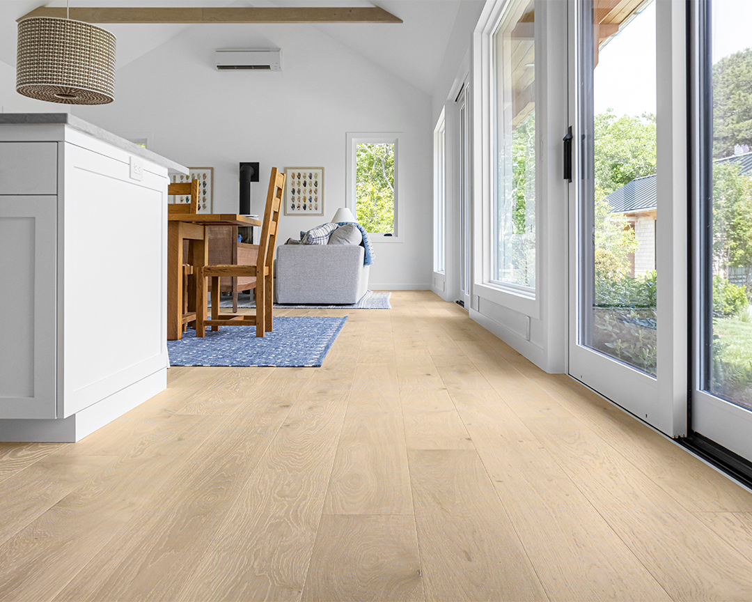 postkantoor Haarzelf zuurstof Wide Plank French Oak Flooring White | Floors by Sawyer Mason