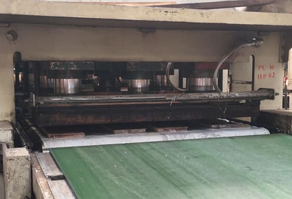 Building Structured Flooring, Sawyer Mason Core Hot Press Lamination